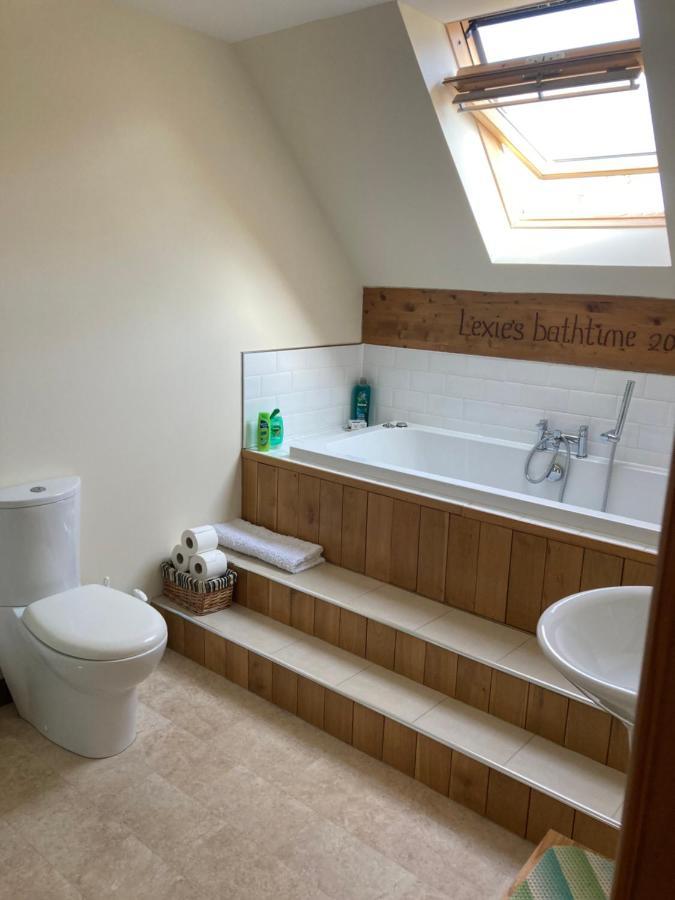 Springbank Apartment - Sleeps 4 - Pet Friendly 威廉堡 外观 照片